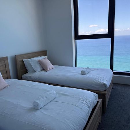 Surfers Paradise New Beachfront Apartments Gold Coast Eksteriør bilde