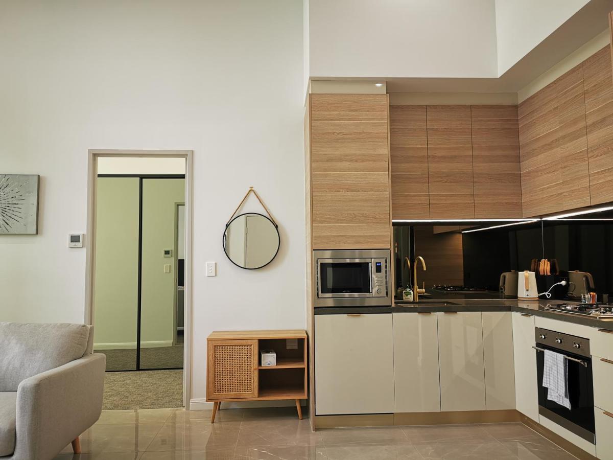 Surfers Paradise New Beachfront Apartments Gold Coast Eksteriør bilde