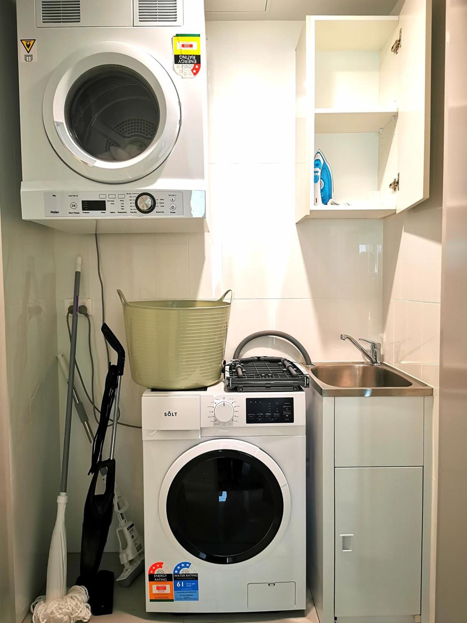 Surfers Paradise New Beachfront Apartments Gold Coast Eksteriør bilde
